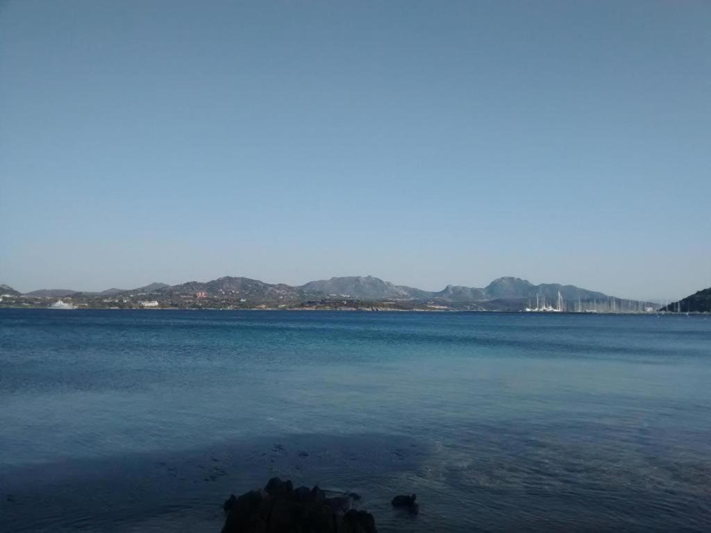 Casa Nel Borgo Di San Pantaleo Villa Bagian luar foto