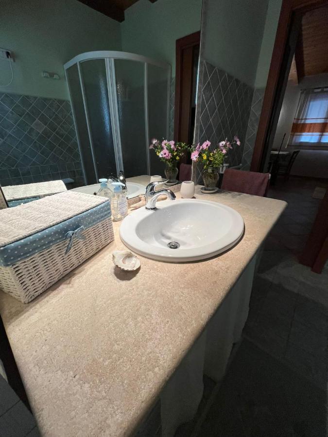 Casa Nel Borgo Di San Pantaleo Villa Bagian luar foto